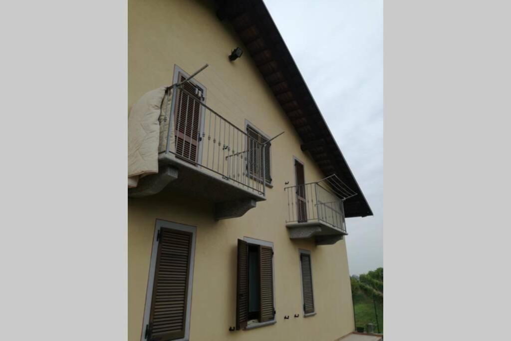 Casa Vacanze Liliana Priocca Екстер'єр фото