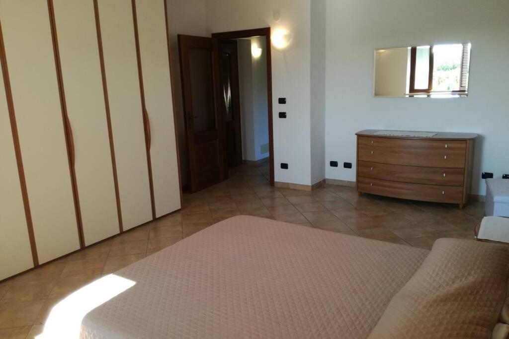 Casa Vacanze Liliana Priocca Екстер'єр фото